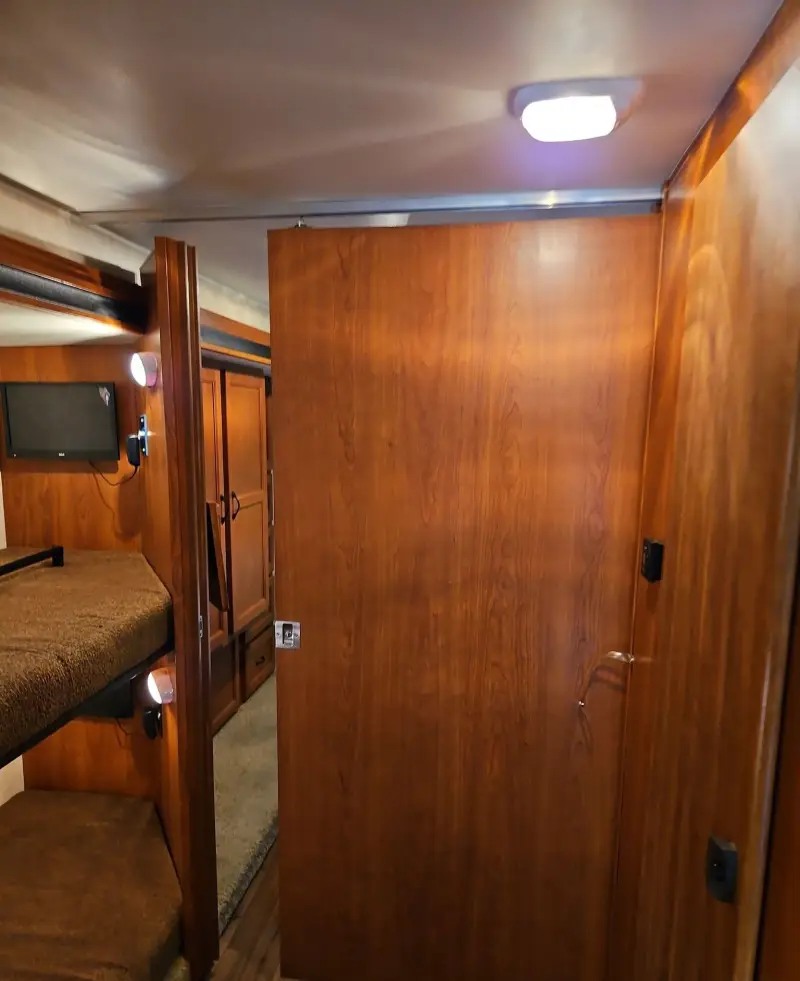 2012 Coachman Freelander 32BH photo 122