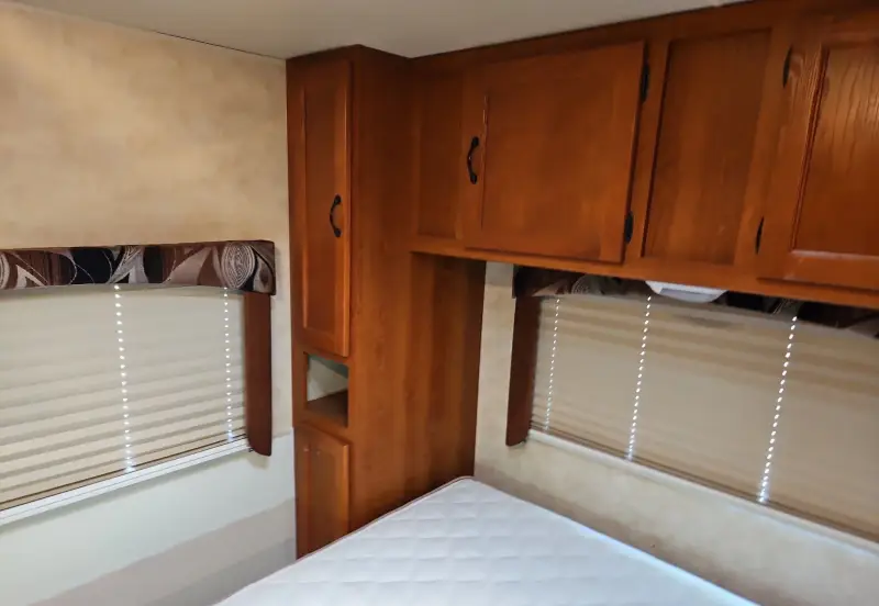 2012 Coachman Freelander 32BH photo 100
