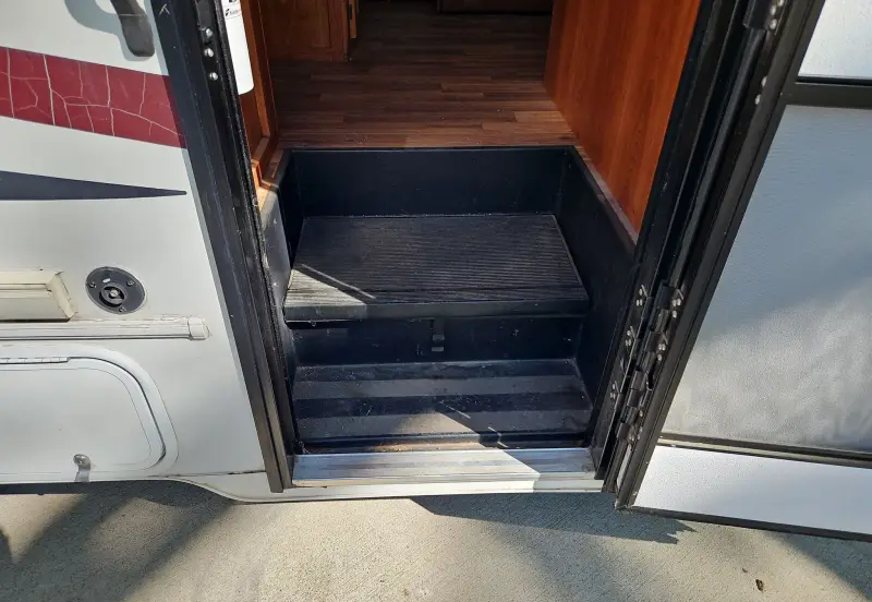 2012 Coachman Freelander 32BH photo 23