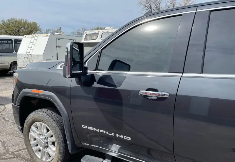 2020 GMC Sierra 2500HD Denali photo 6