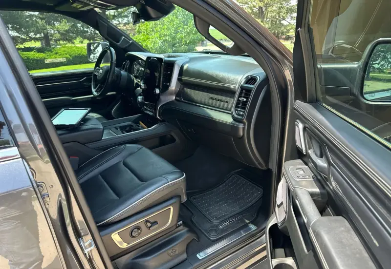 2019 Dodge Ram 1500 Limited photo 32