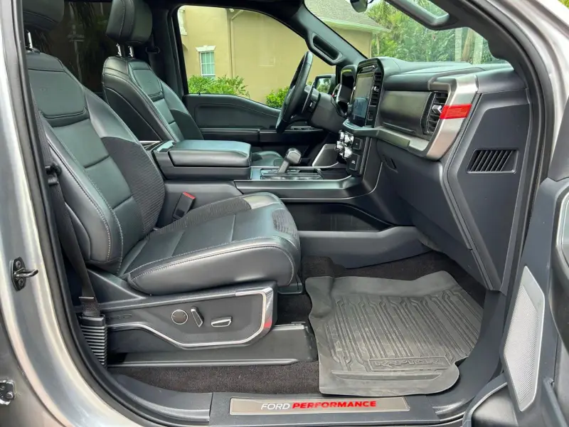 2022 Ford F-150 Raptor EcoBoost V6 photo 22