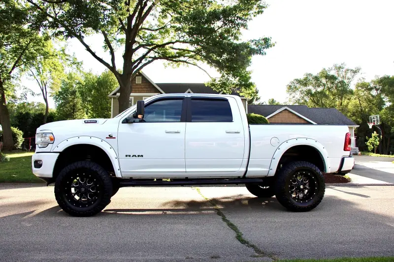 2020 Ram 2500 Big Horn Crew Cab 4x4 photo 9