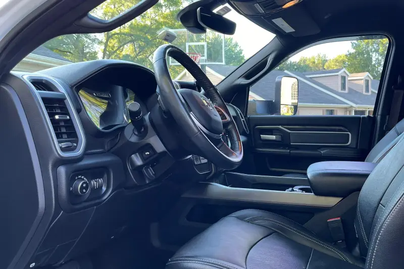 2020 Ram 2500 Big Horn Crew Cab 4x4 photo 22