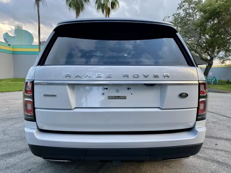 2020 Land Rover Range Rover P525 HSE photo 22