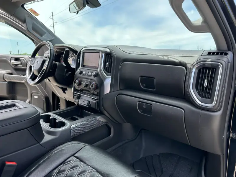 2019 Chevrolet Silverado 1500 Crew Cab RST 4×4 Z92 photo 15