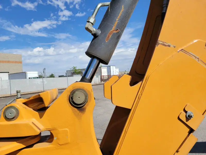 2017 Case 580 Super N Backhoe photo 9
