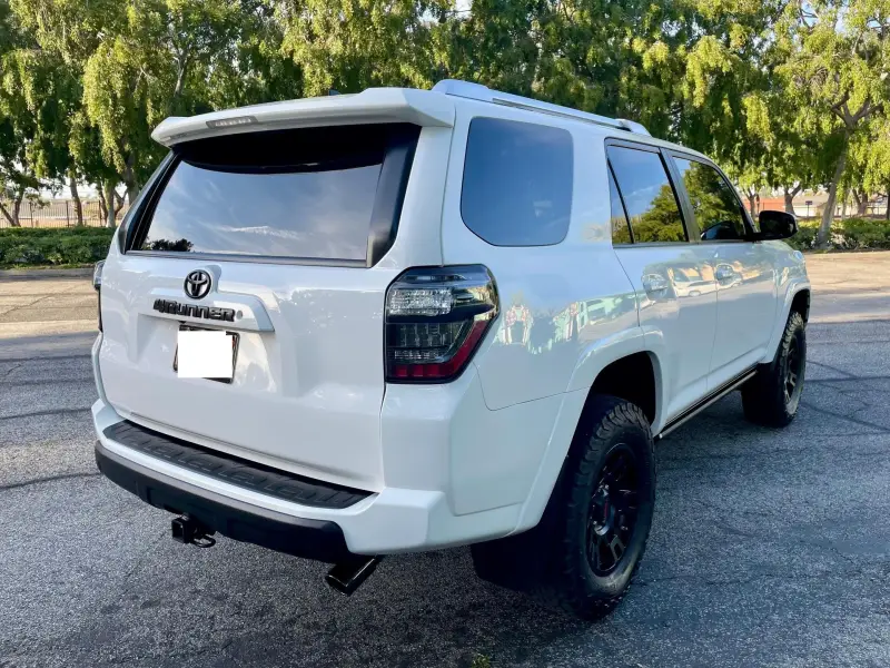 2016 Toyota 4Runner SR5 4x4 photo 9