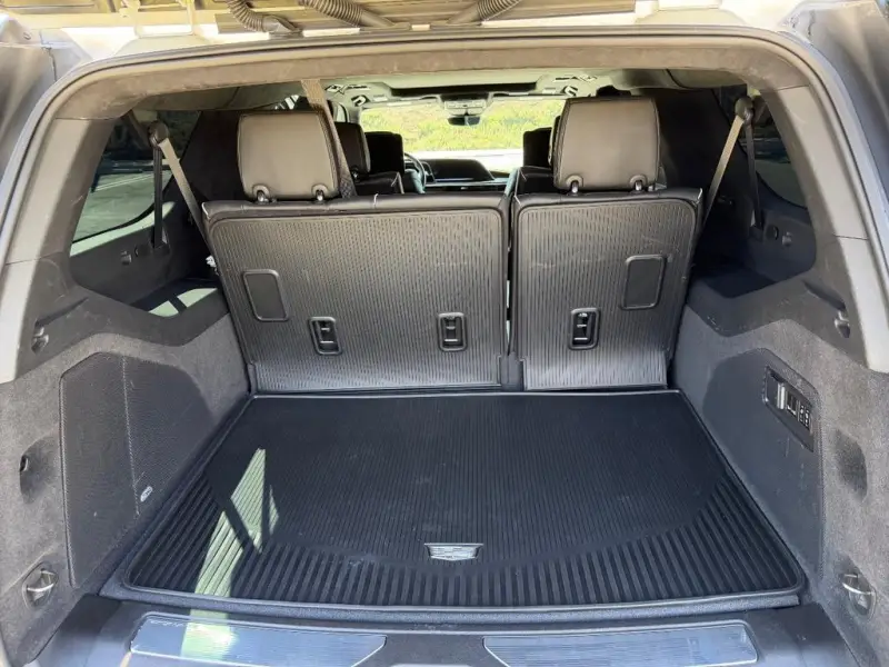 2024 Cadillac Escalade ESV Sport Platinum photo 17
