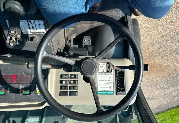 2016 Bobcat 5600 Toolcat photo 53