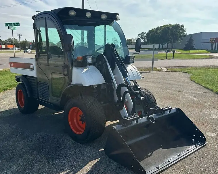 2016 Bobcat 5600 Toolcat photo 3
