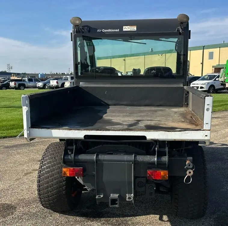 2016 Bobcat 5600 Toolcat photo 6