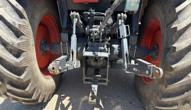 2017 Kubota M6S-111 MFWD photo 19