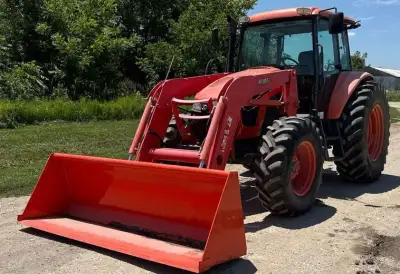 2017 Kubota M6S-111 MFWD