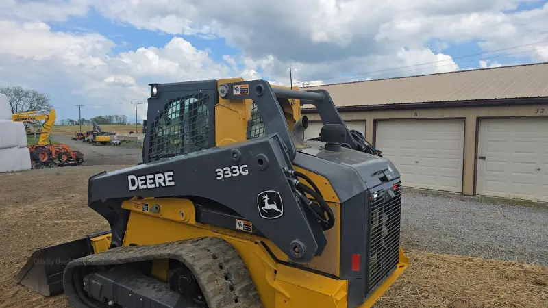 2019 DEERE 333G photo 30