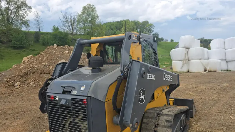 2019 DEERE 333G photo 34