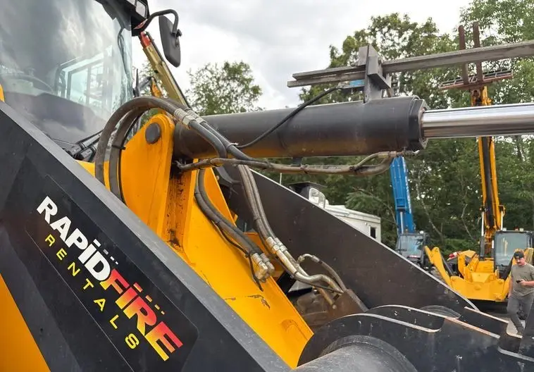 2019 JCB 427ZXT4F Wheel Loader photo 41