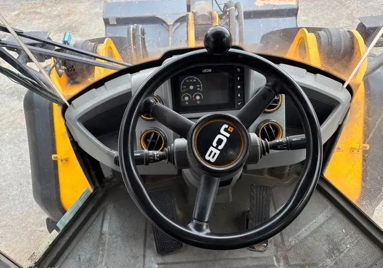 2019 JCB 427ZXT4F Wheel Loader photo 53