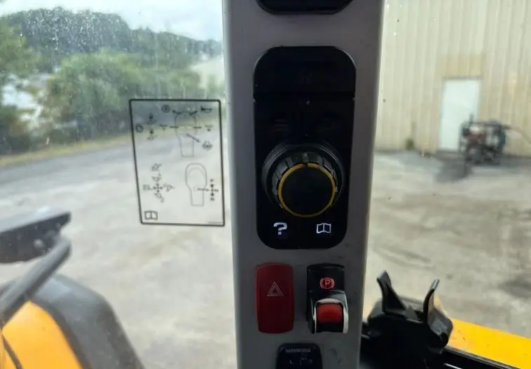 2019 JCB 427ZXT4F Wheel Loader photo 58