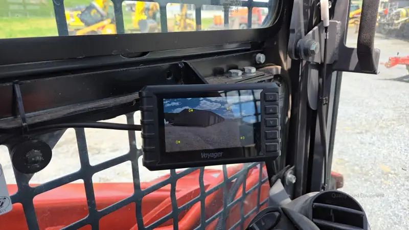 2021 KUBOTA SVL97-2 photo 28