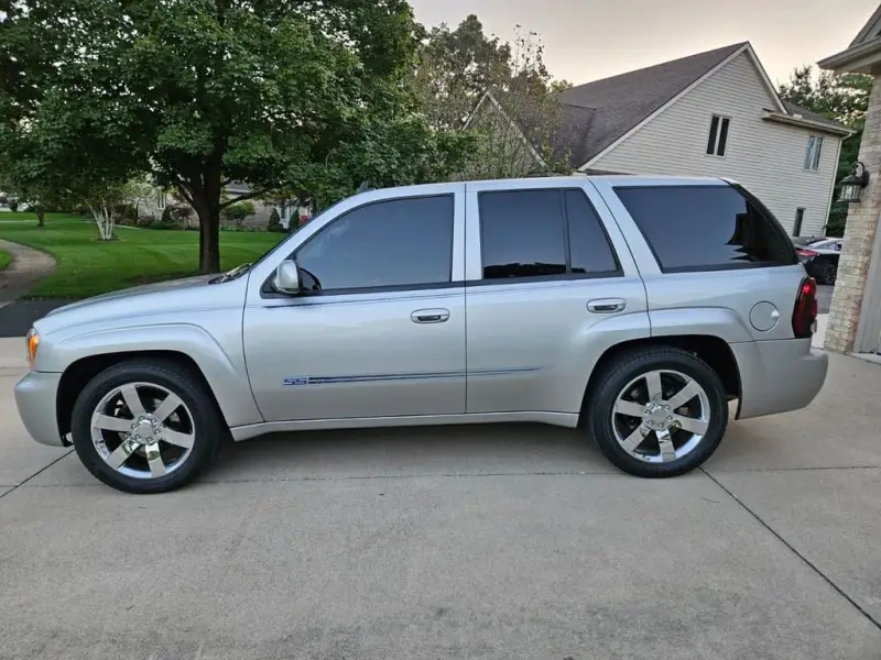 2006 Chevrolet Trailblazer SS photo 10
