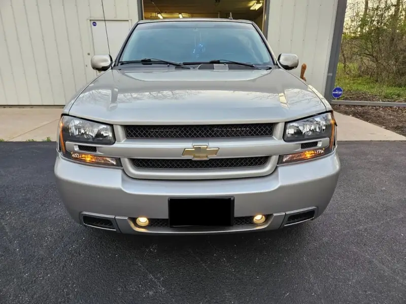 2006 Chevrolet Trailblazer SS photo 1