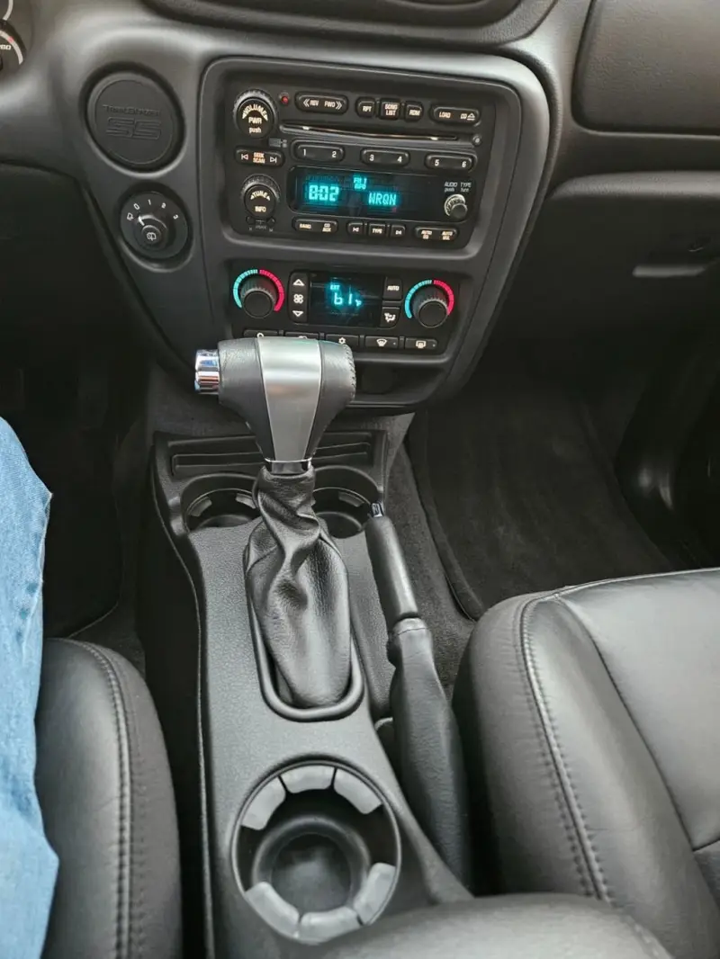 2006 Chevrolet Trailblazer SS photo 24