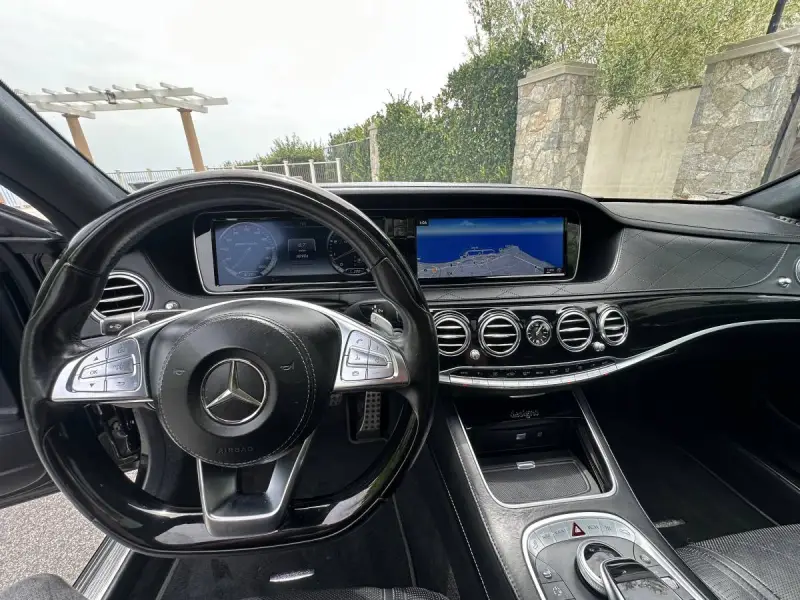 2017 Mercedes S63 AMG Performance 4MATIC photo 12