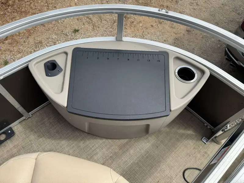 2023 Sun Tracker Tritoon XP3 Fishing Barge 22 DLX photo 39