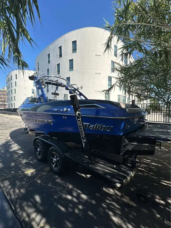 2014 Malibu Wakesetter 23 LSV photo 3
