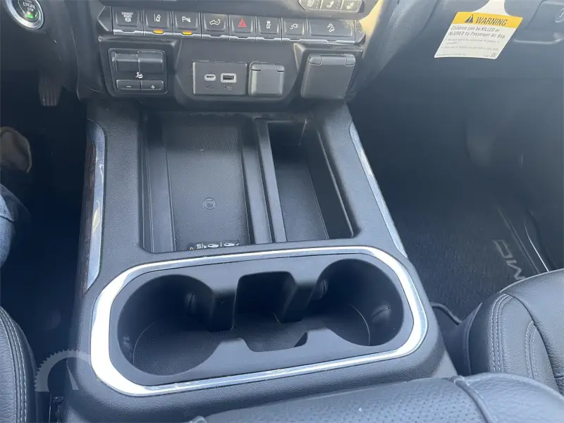 2021 GMC Sierra 2500HD Denali Crew Cab photo 33