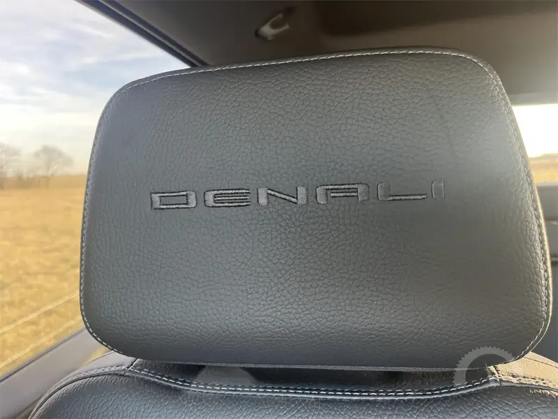 2021 GMC Sierra 2500HD Denali Crew Cab photo 34