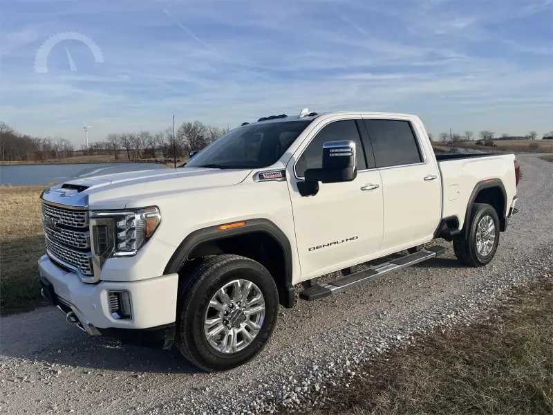 2021 GMC Sierra 2500HD Denali Crew Cab photo 45